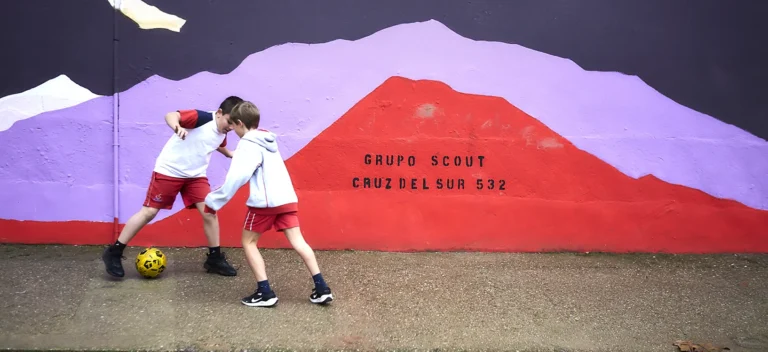 grupo-scout-curz-del-sur-Descubre qué es el Movimiento Scout, beneficios en el desarrollo integral de niños y jóvenes, y por qué ser el más grande tiene más ventajas exterior